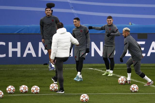 张镇麟37分辽宁胜上海 沈梓捷22分深圳胜天津